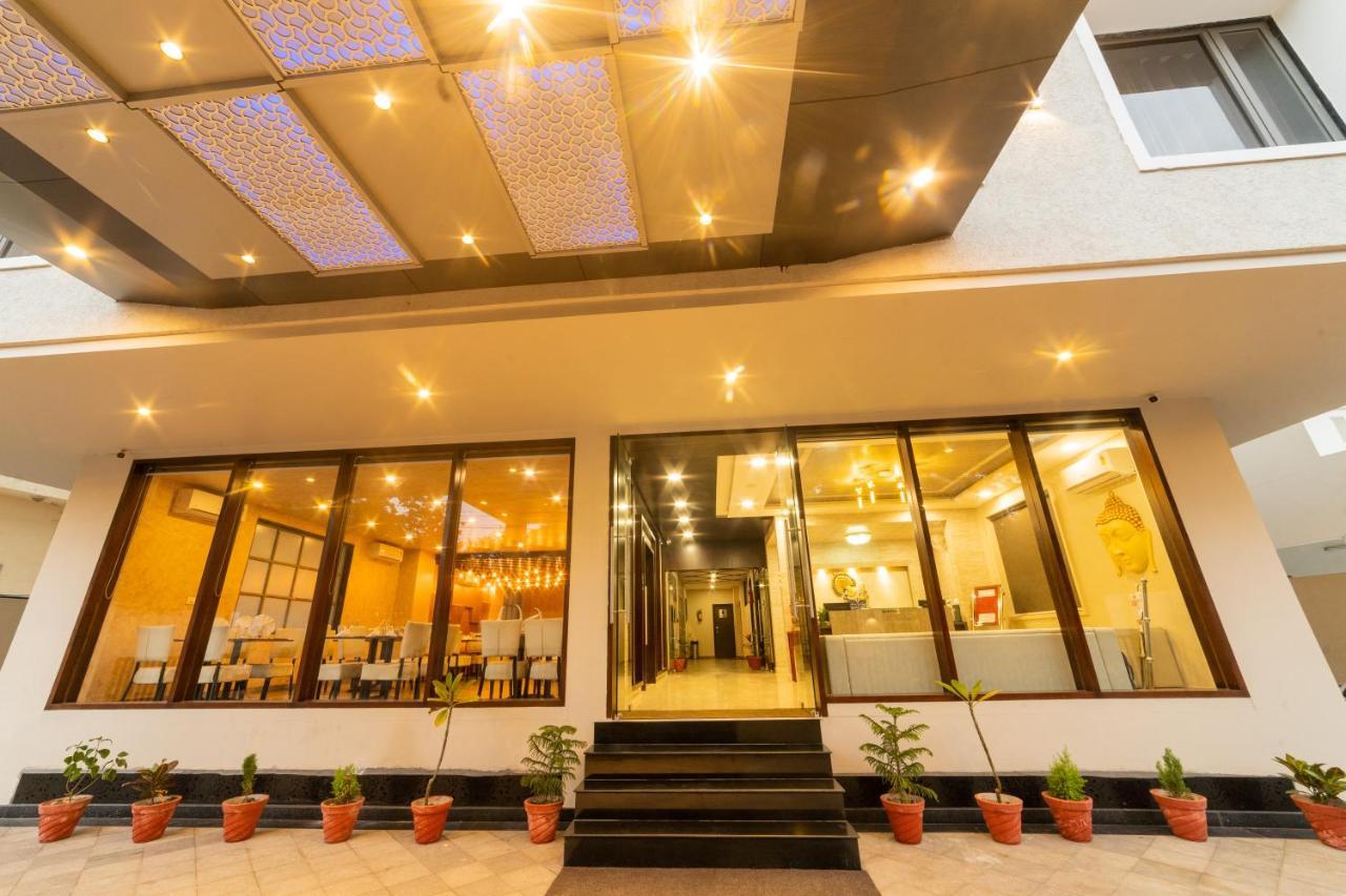 Hotel Siddhartha Inn Udaipur Eksteriør bilde
