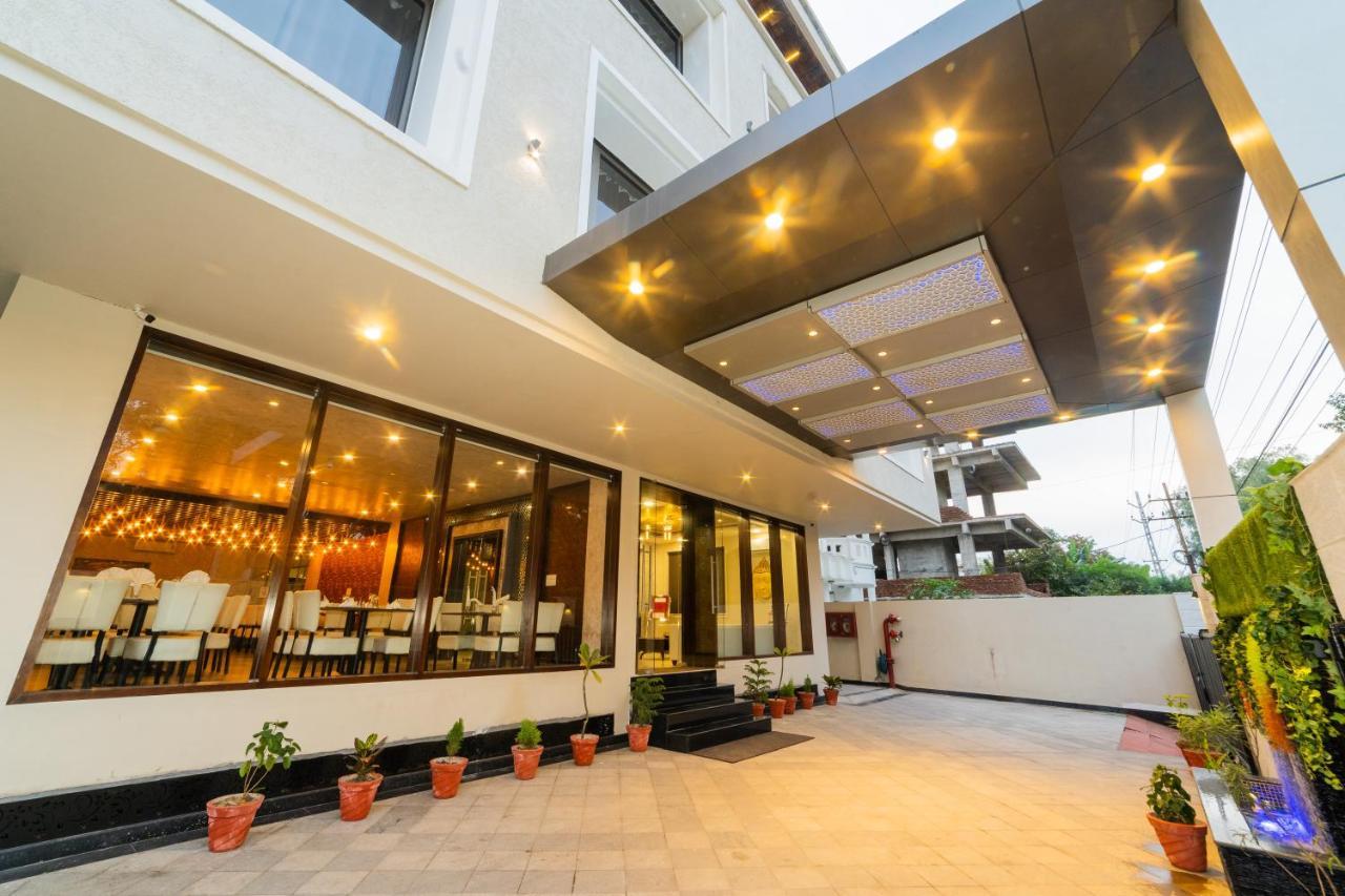 Hotel Siddhartha Inn Udaipur Eksteriør bilde