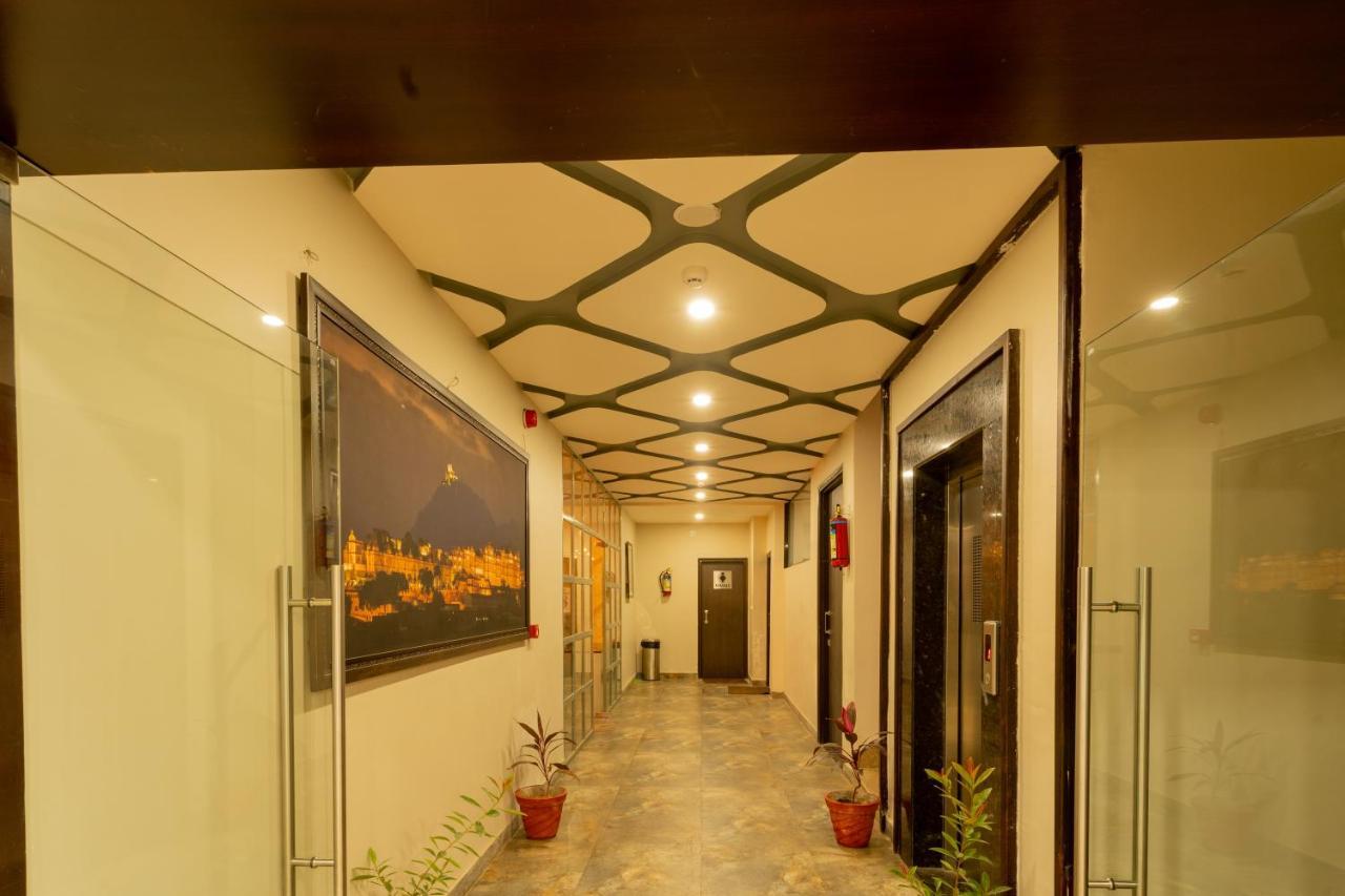 Hotel Siddhartha Inn Udaipur Eksteriør bilde