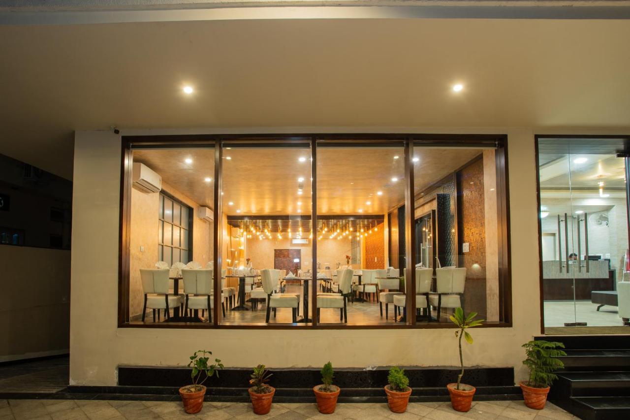 Hotel Siddhartha Inn Udaipur Eksteriør bilde